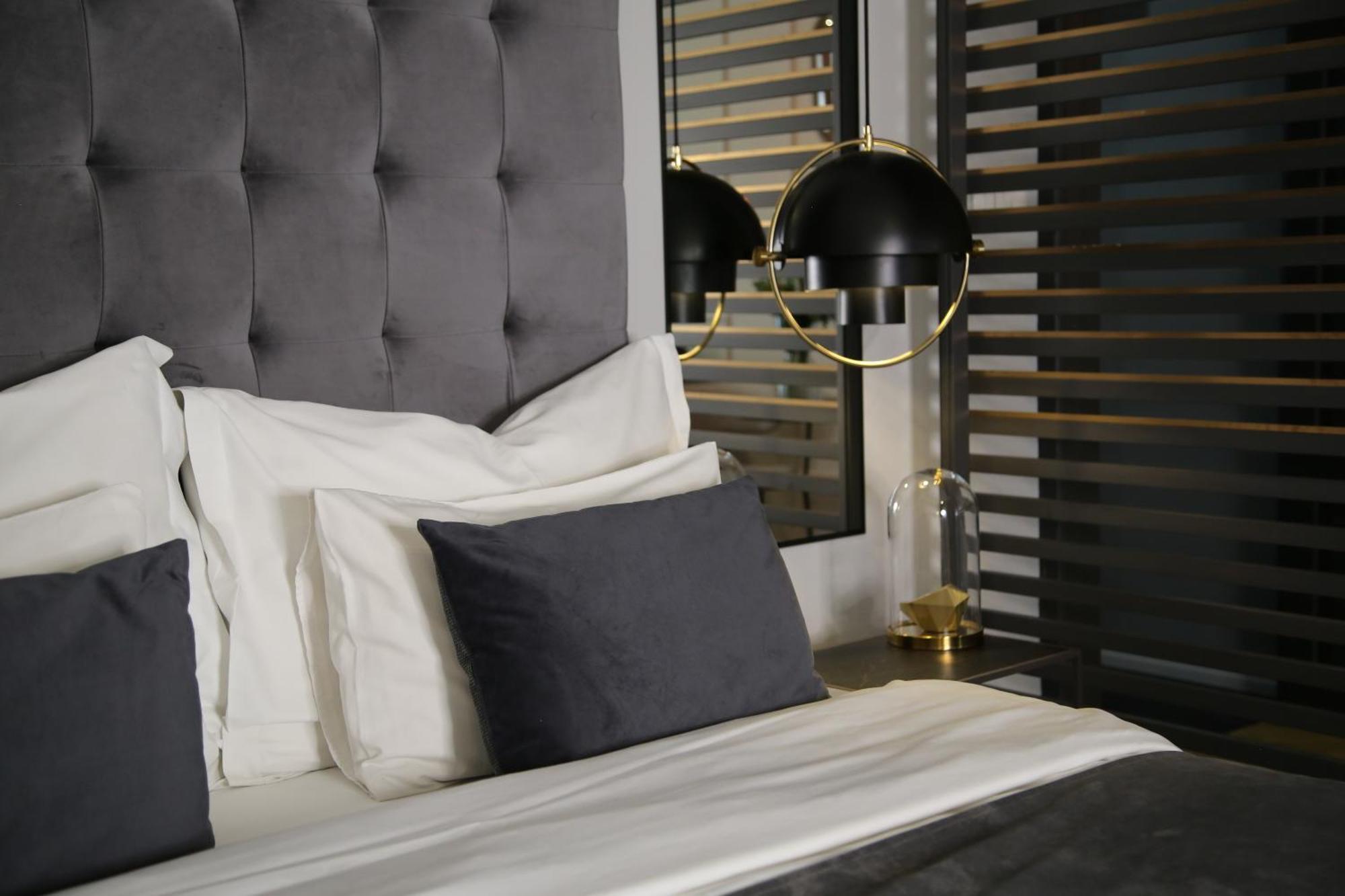 Mint Boutique Studio Apartments 3 ザグレブ エクステリア 写真